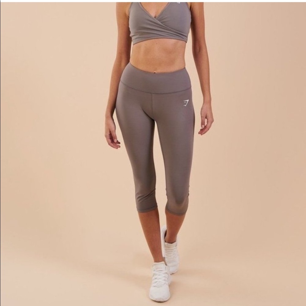 Gymshark • Dreamy Cropped • Slate Gray • Leggings